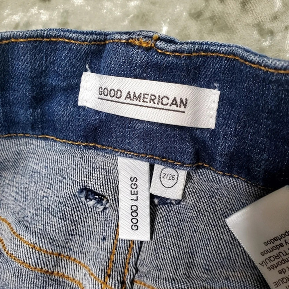 Good American Good Legs Jeans - Picture 4 of 8